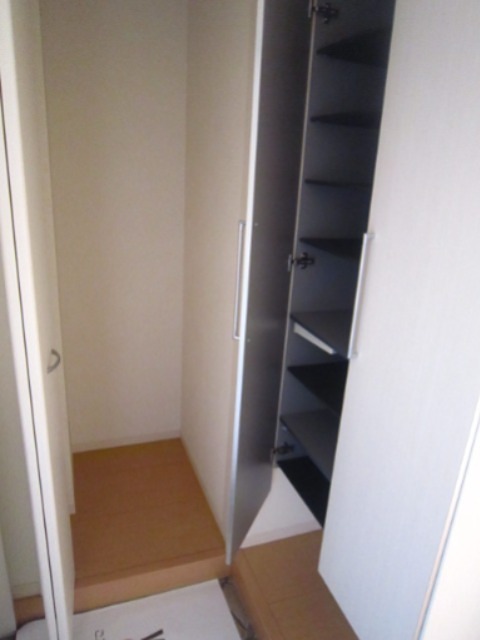 メゾン ド コンフォール 玄関