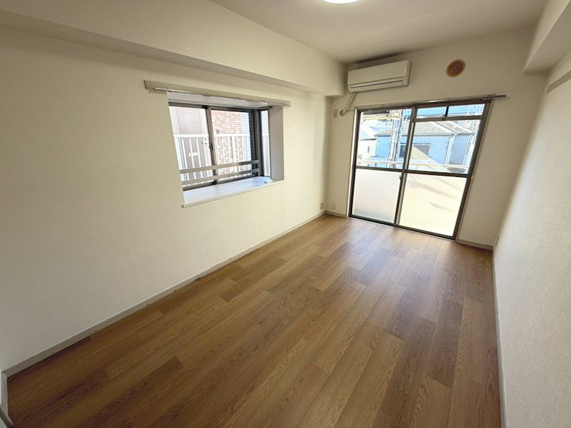 ジュネス湘南 リビング