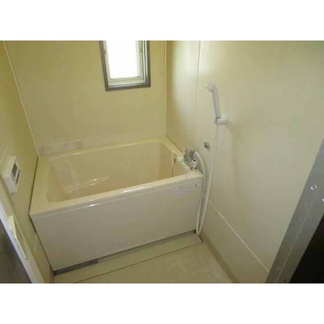 ホワイトクレイン 風呂画像