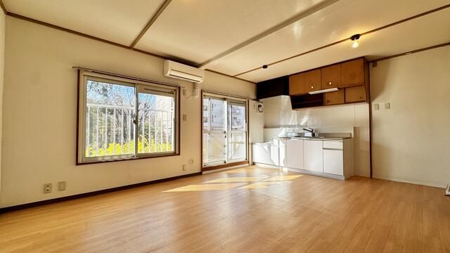 くずは台団地１０号棟 リビング