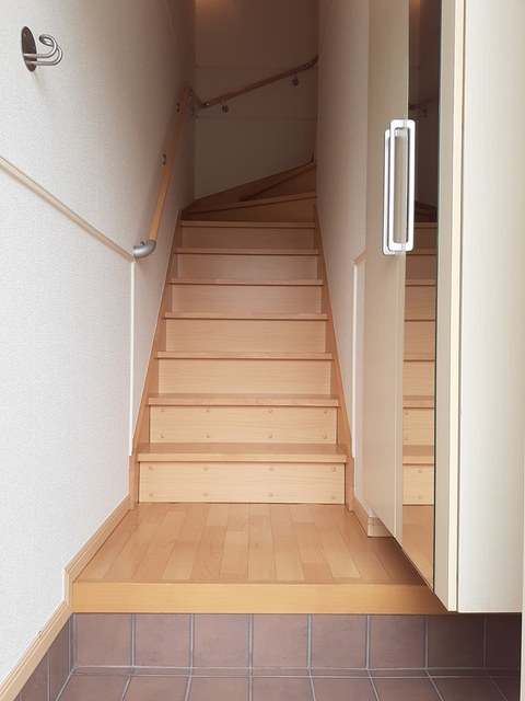 プライムガーデン湘南 玄関