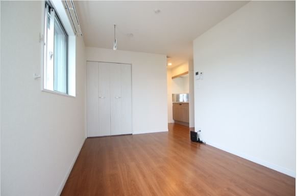 フルセイル蛍田 リビング