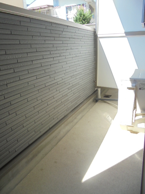 ラフィーネⅢ ベランダ