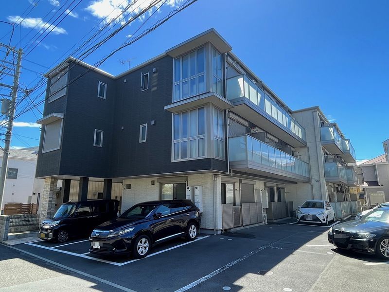 Ｇｒａｎ　Ｖｅｒｄｕｒｅ 305号室 外観