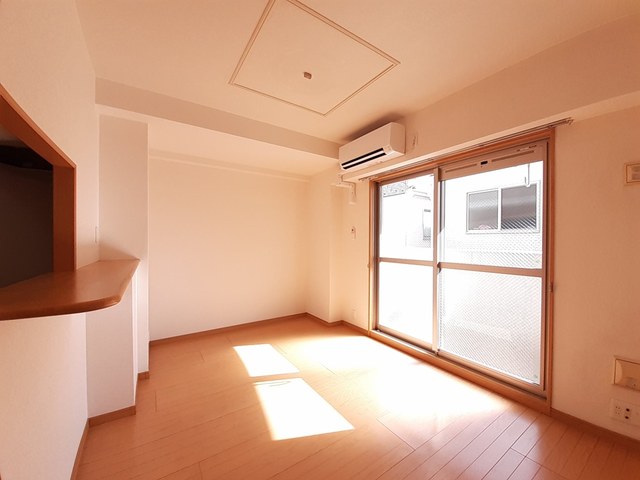 アル　フィオーレ リビング