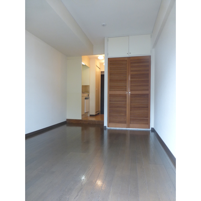 オセアン新沢ビル リビング