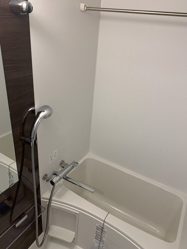 小田急伊勢原駅前マンション 風呂画像