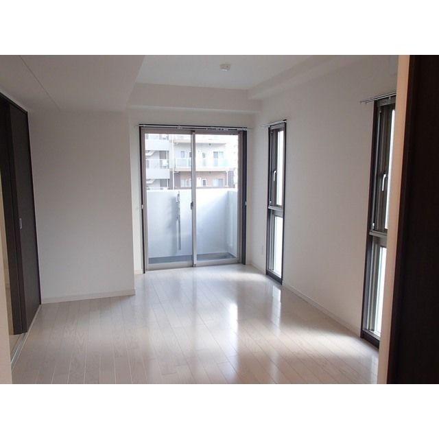 エシュレ湘南 ベッドルーム