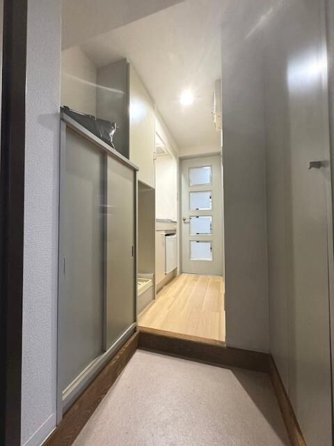 ライオンズマンション本厚木第３ 玄関