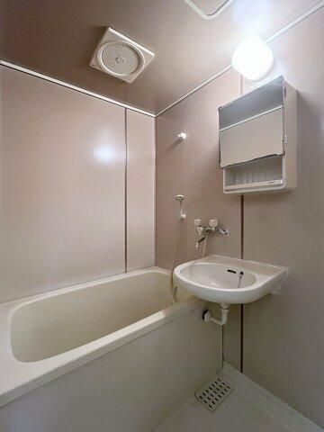 アルール平塚 風呂画像