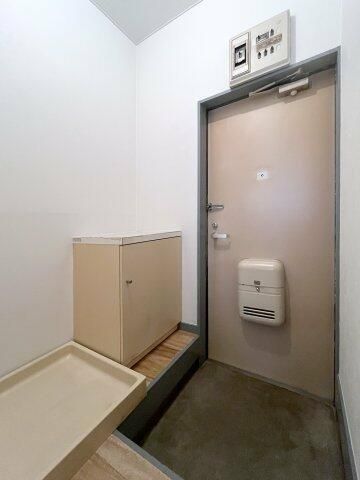 アルール平塚 玄関