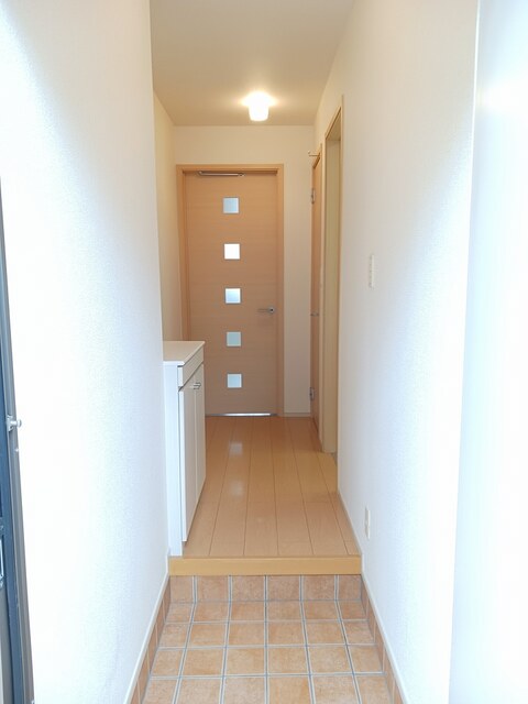 クラール曽比Ｂ 玄関