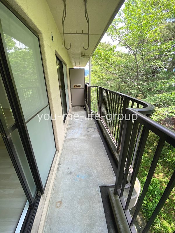 メゾンリヴィエール ベランダ