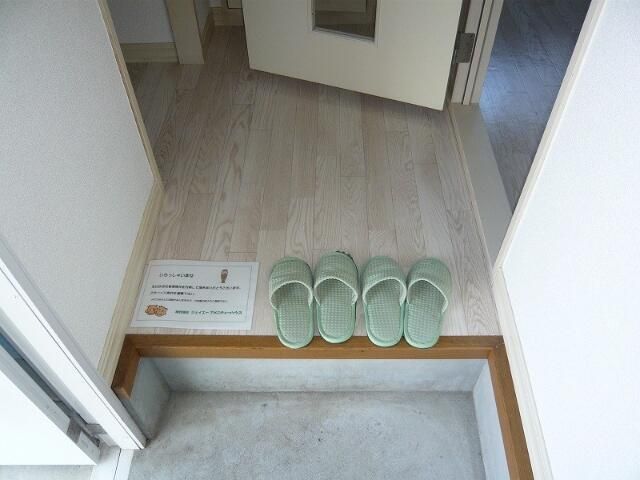 ブルーパレス深石 玄関