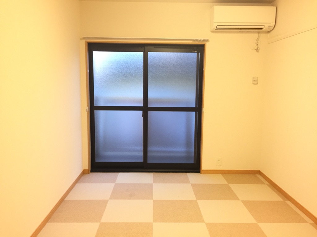 レオパレススマイルハウスＫ＆Ｋ ベッドルーム