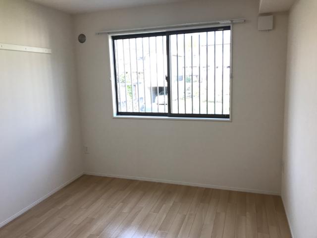 メゾンド池尻 ベッドルーム