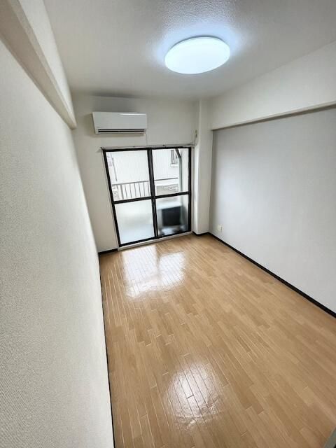 アメニティ旭 ベッドルーム