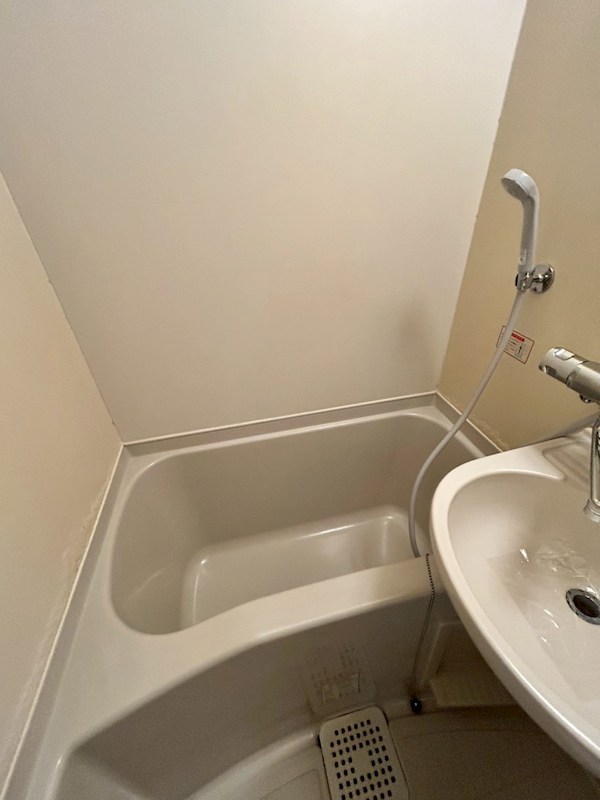 レオパレス古賀 風呂画像