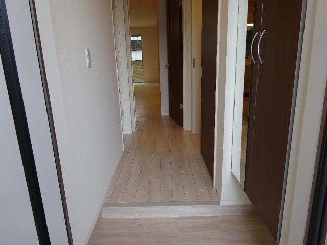 グローリア湘南 玄関