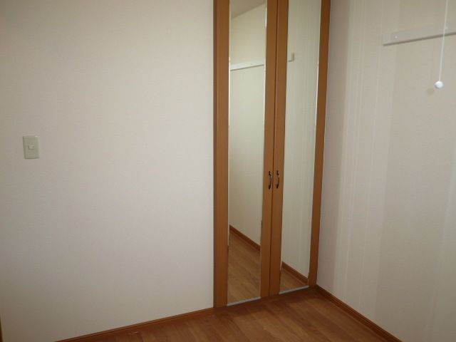 エルマルム その他8