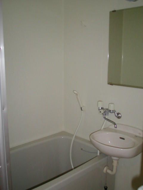 サンカレッジ六会 風呂画像