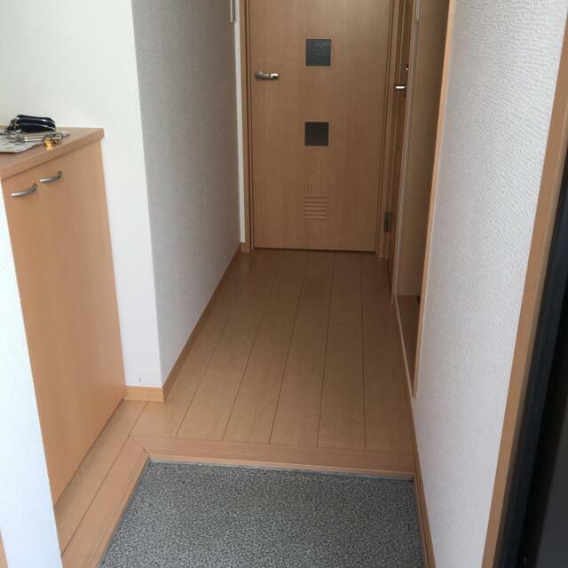 エクセルカーサ立場 玄関