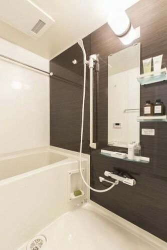 トトローネ 風呂画像