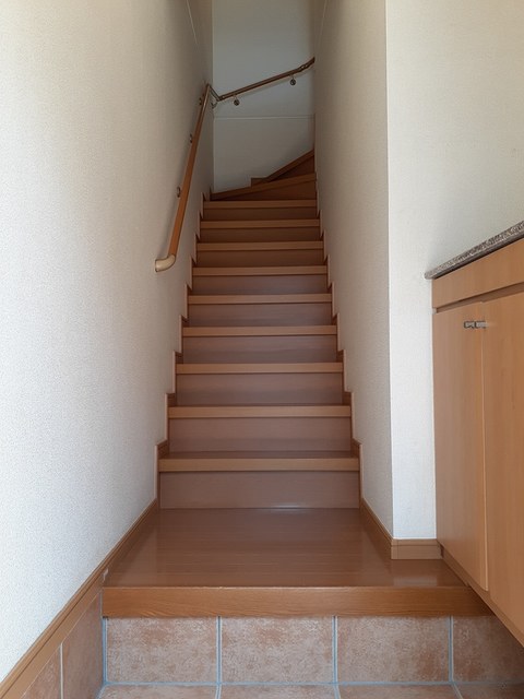 フリーデンス　ヴァルトⅡ番館 玄関