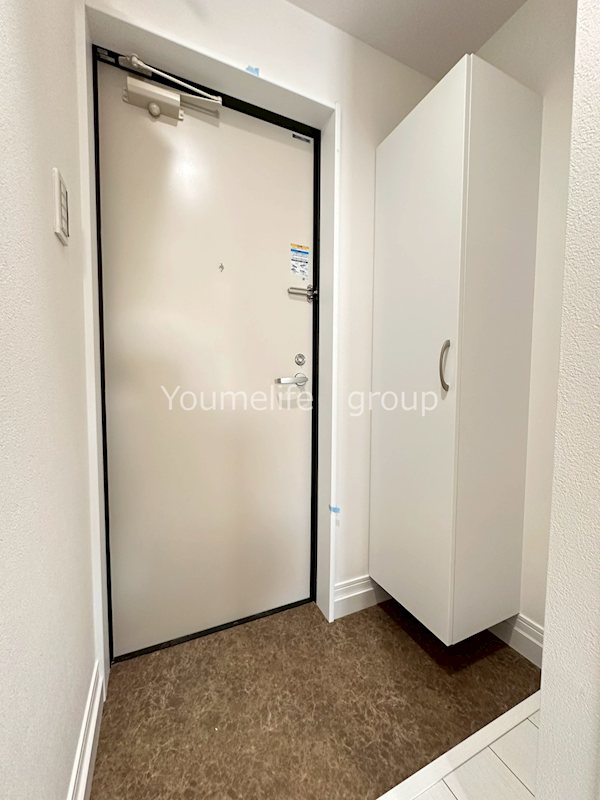 セレーノ国分南 玄関