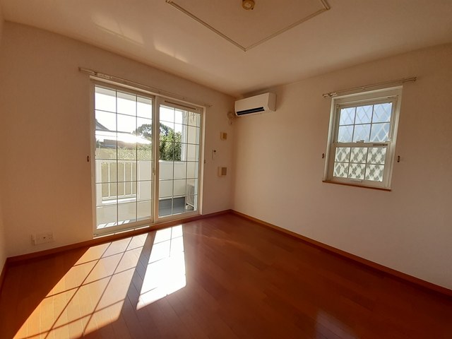 Ｙ．クルメン リビング