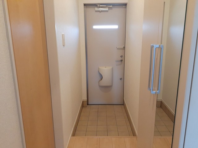 ソーグラスⅢ 玄関