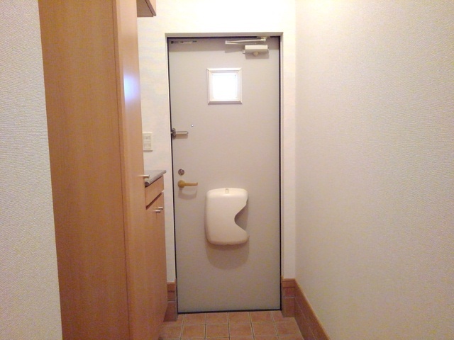 テネラメンテ 玄関