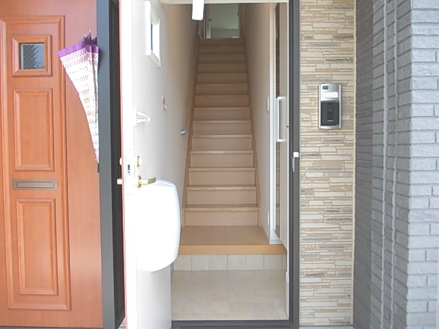 サンビレッジⅡ 玄関