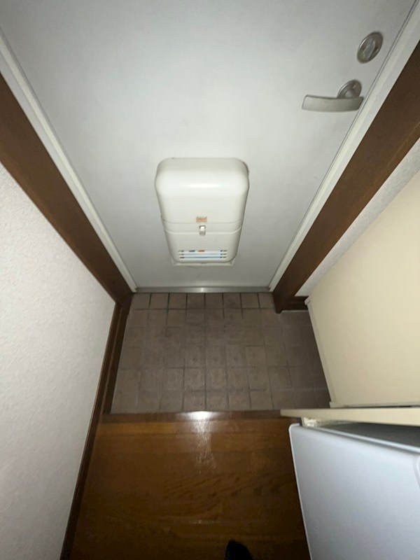 六会グリーンハイツ 玄関