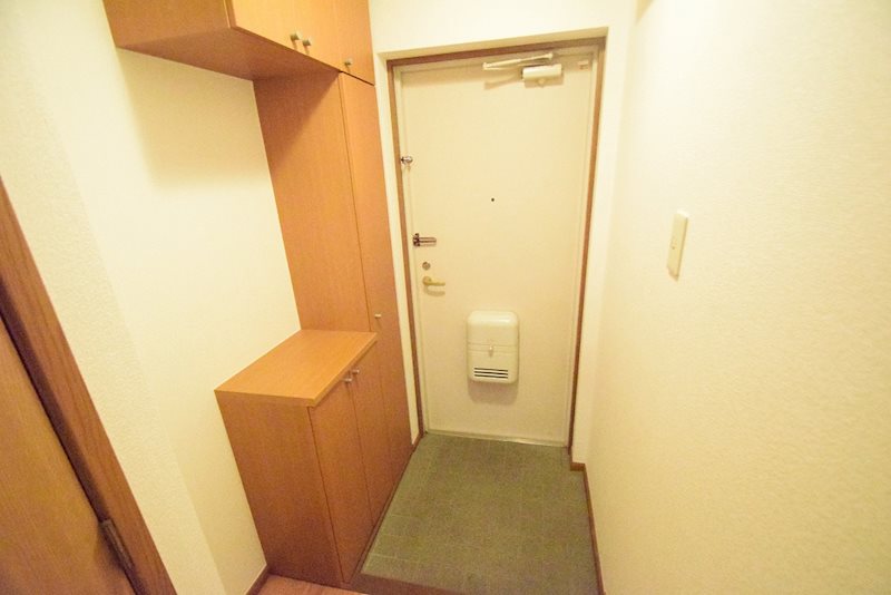 サンセールシマダ 玄関