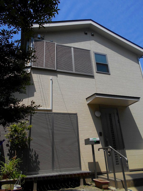 平塚市見附町貸家 外観