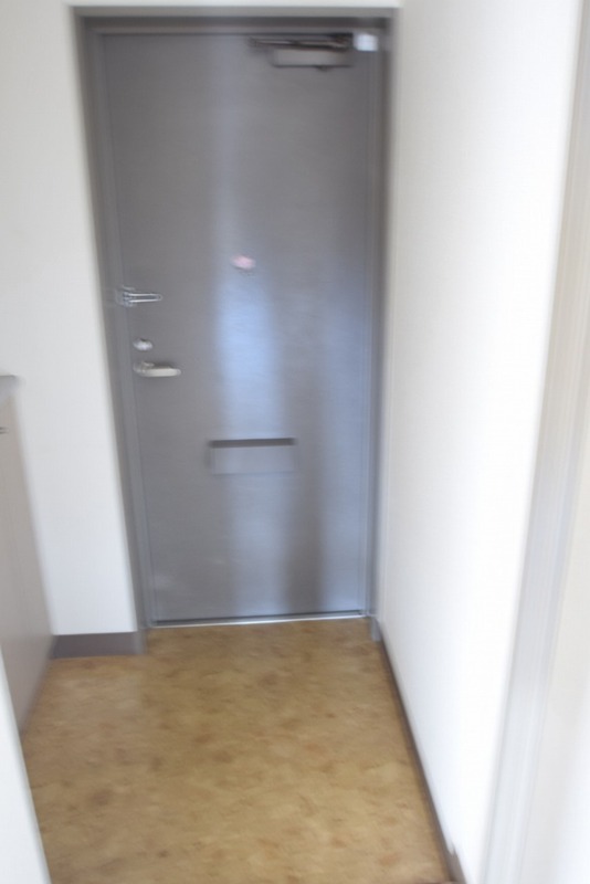 リアルヒルズ善行 玄関