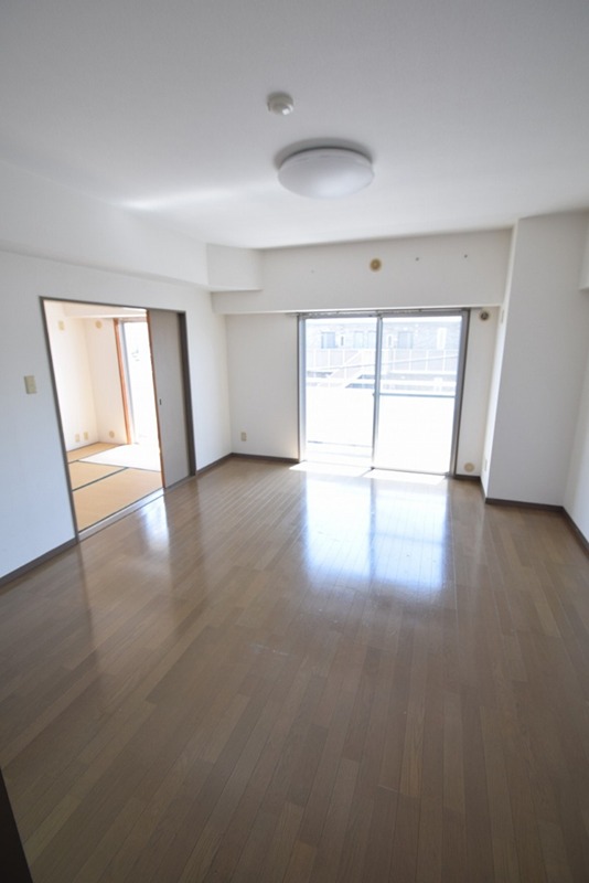 リアルヒルズ善行 リビング