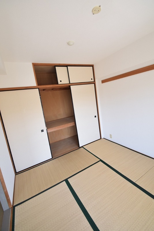 リアルヒルズ善行 ベッドルーム