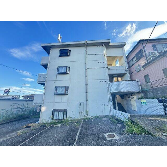 メゾン川瀬 301号室 外観