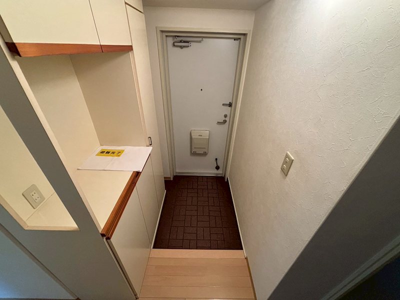 辻堂駅前ハイツ４号棟 玄関