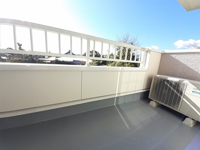 Ｙ．クルメン ベランダ