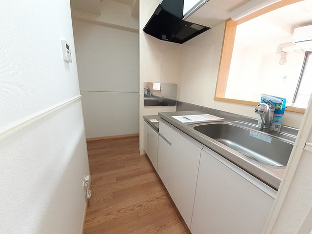 リバーサイド・ブリーズＩＳＭ キッチン