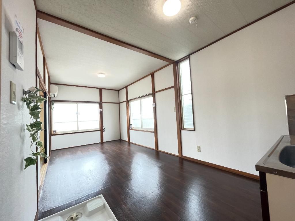 コーポシャルマン リビング