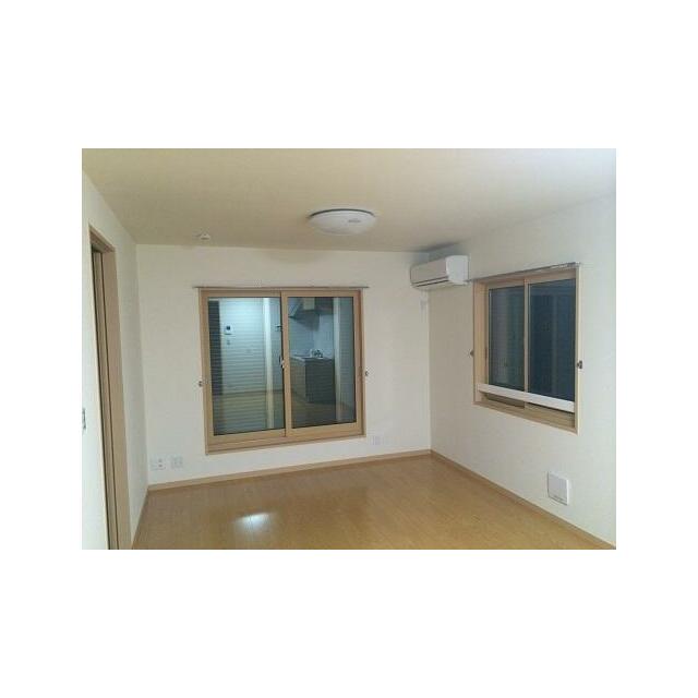 プリムローズＢ リビング