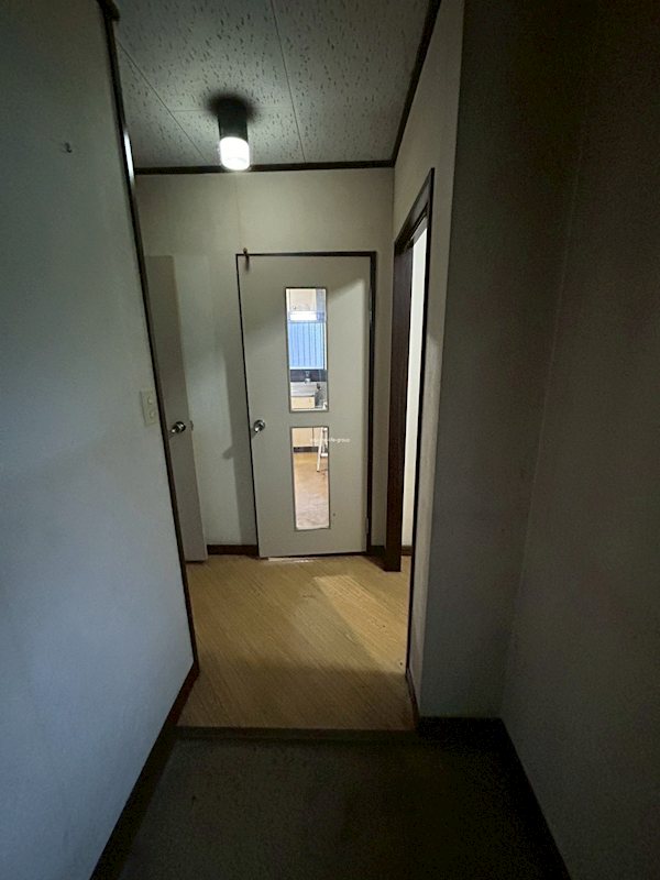 ネオハイツ 玄関