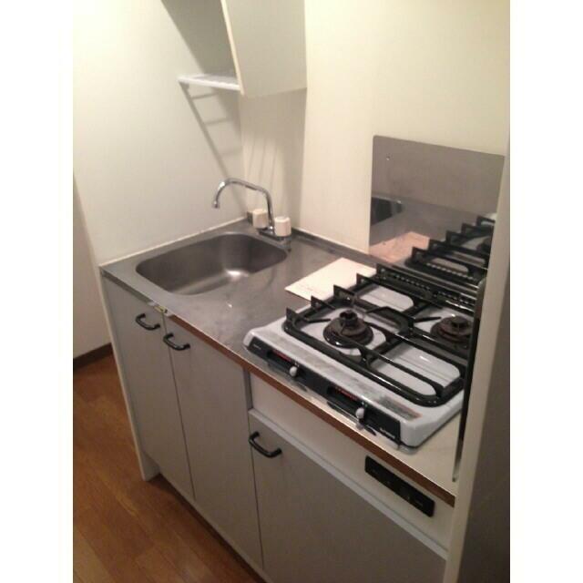 アンプルール　湘南ヒルズ キッチン