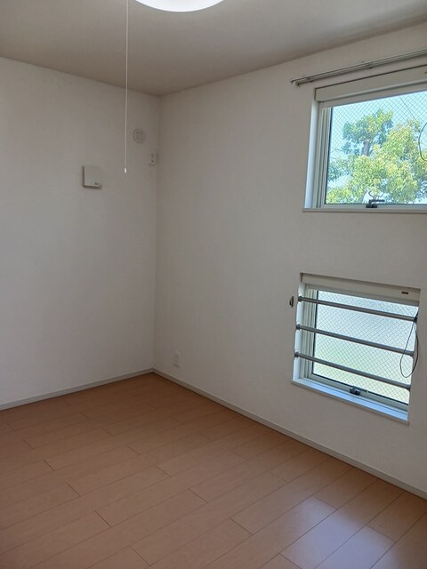 ネオフィールド白金 ベッドルーム