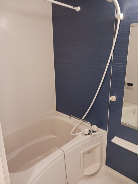 ネオフィールド白金 風呂画像