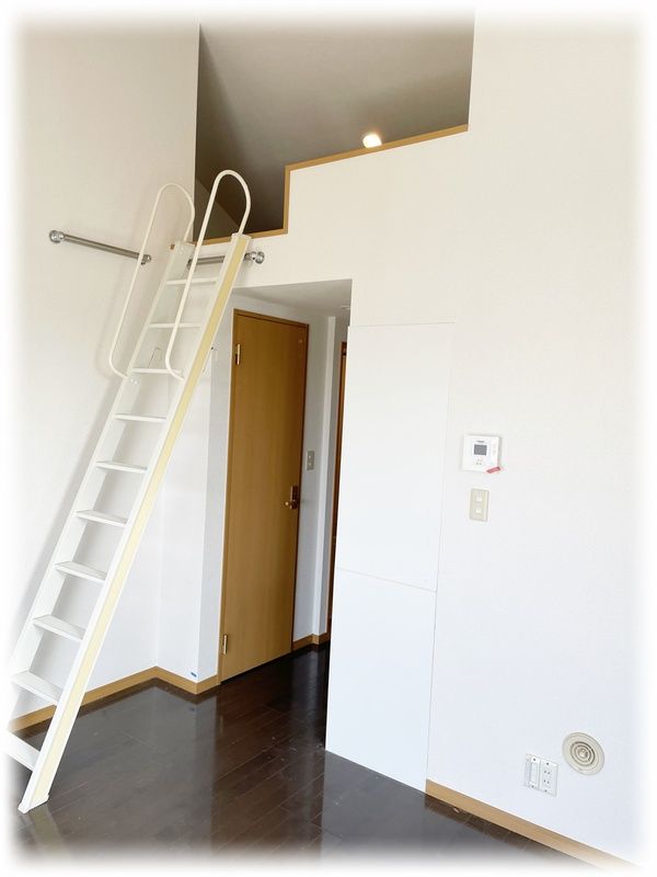 ジェミニセカンド リビング